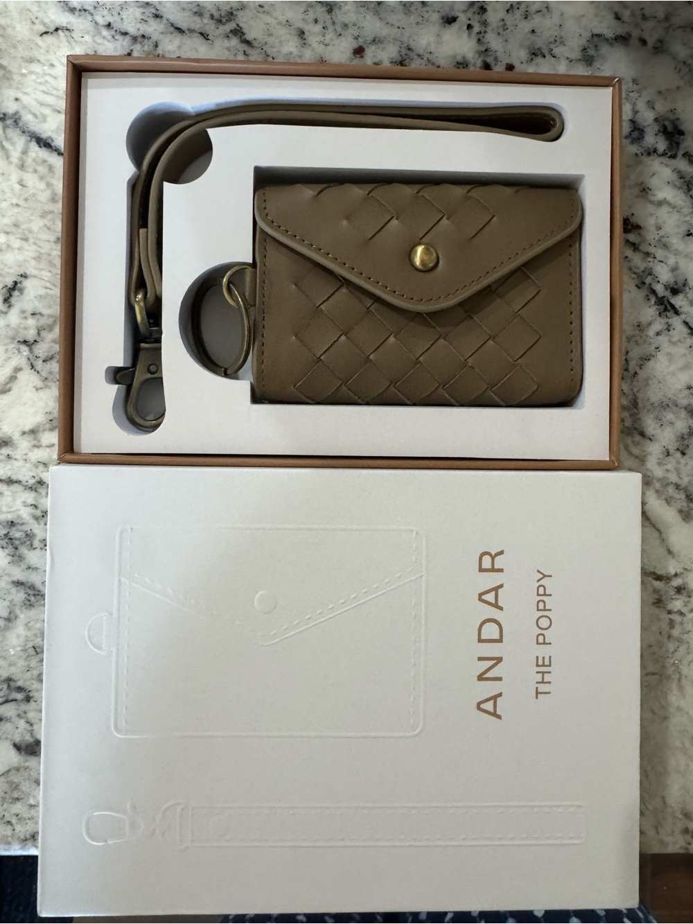 Andar “The Poppy” Wallet